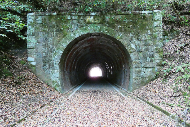 山仮屋隧道の写真