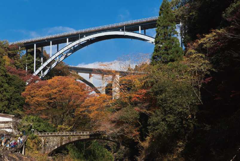 高千穂峡四代橋の写真